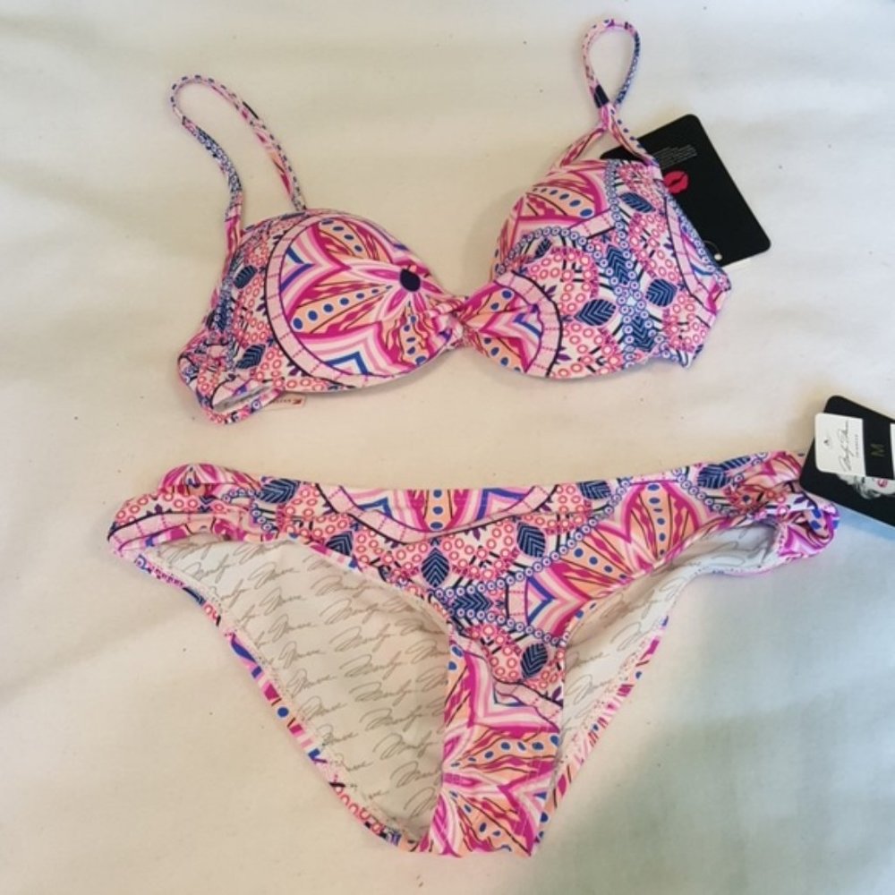 NWT MARILYN MONROE SUMMER BIKINI SET
